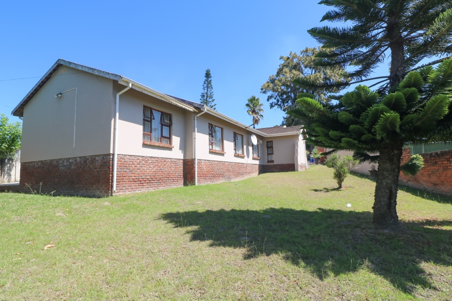 4 Bedroom Property for Sale in Amalinda Eastern Cape